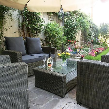 Le Rose Apartment Trieste Bagian luar foto