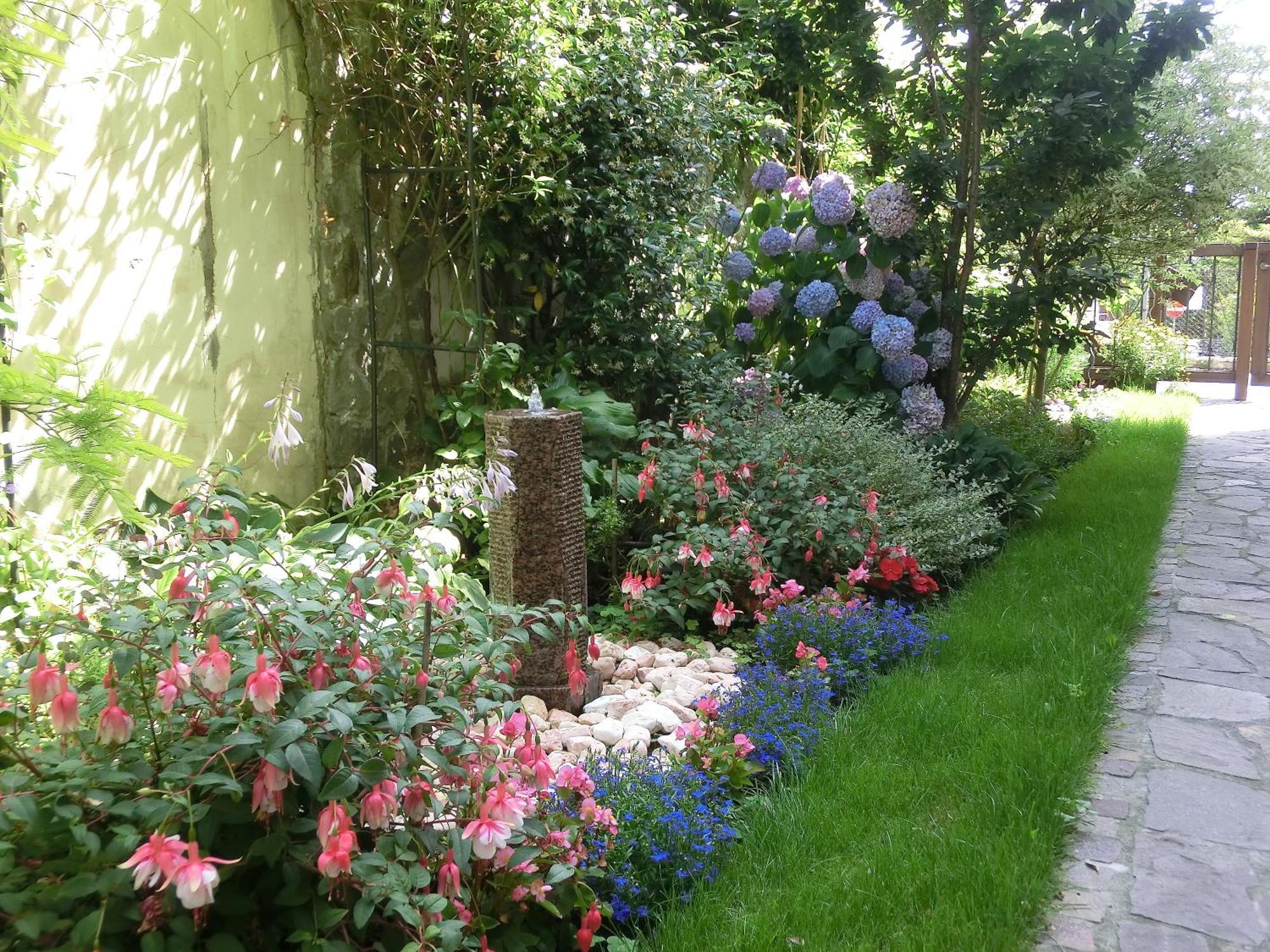 Le Rose Apartment Trieste Bagian luar foto