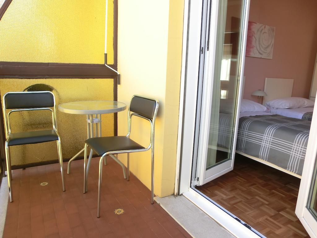 Le Rose Apartment Trieste Ruang foto