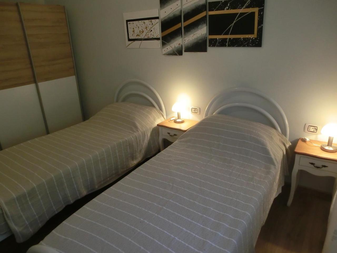 Le Rose Apartment Trieste Bagian luar foto